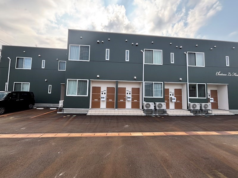 シャトー・ラ・フルール 103号室 外観