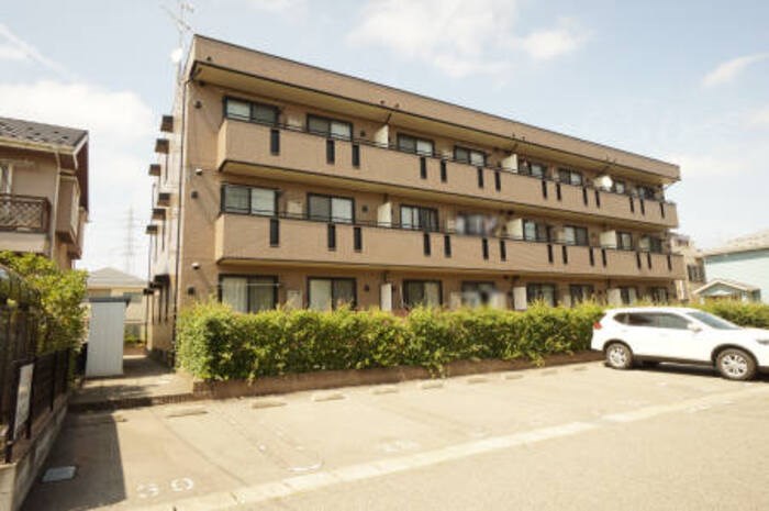 クランベール 301号室 外観