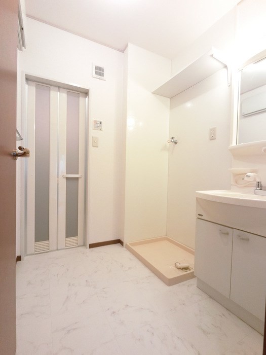 ロイヤルタウン松崎 その他4