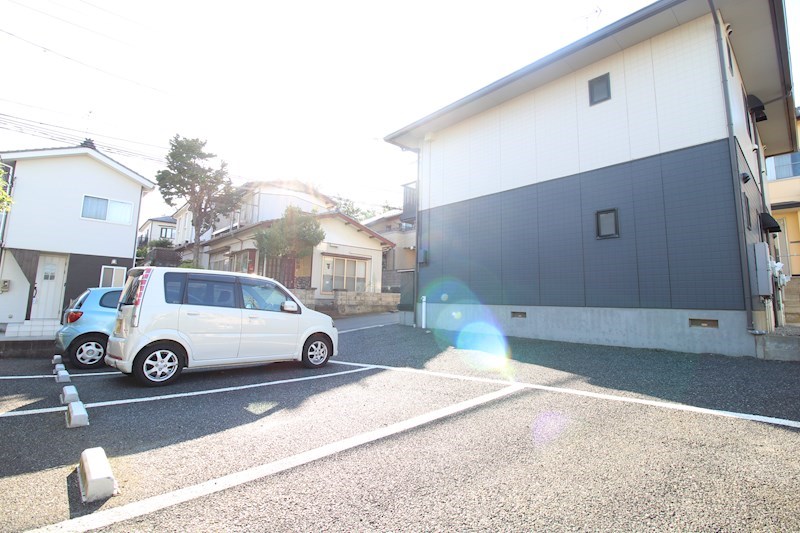 ディアス関分 駐車場