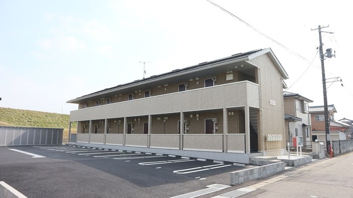 クロスリアン 202号室 外観