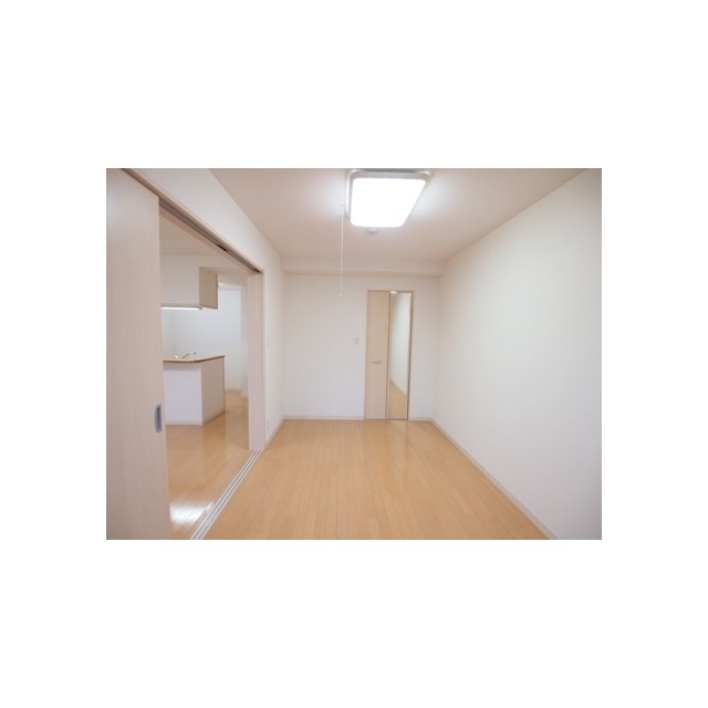 アヴァンティ その他3