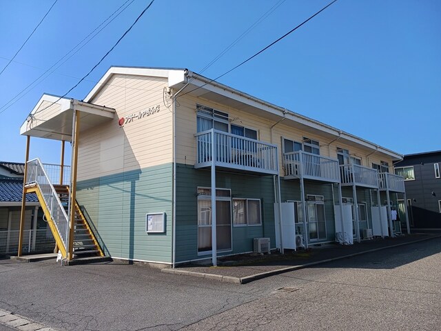 プラドールやきふな 201号室 外観