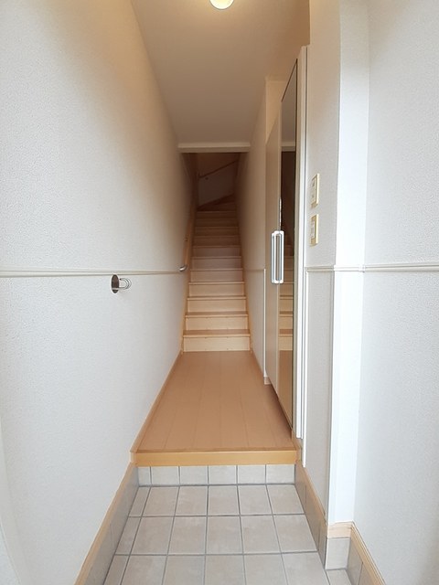 ラヴェルⅡ 玄関