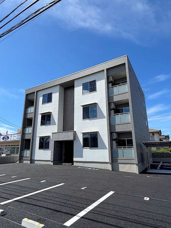 サザンブリーズ 301号室 外観