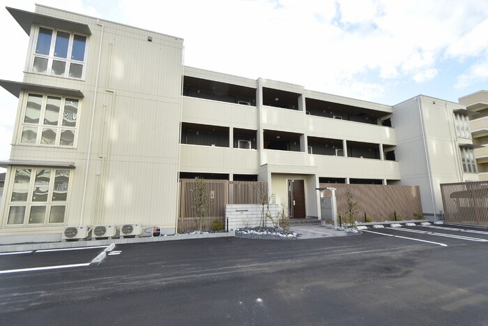 Aoyama New Palace 303号室 外観
