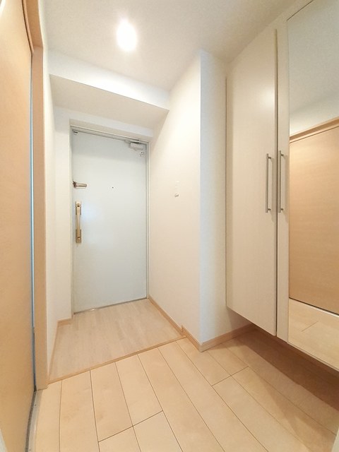 アメニティ万代 玄関