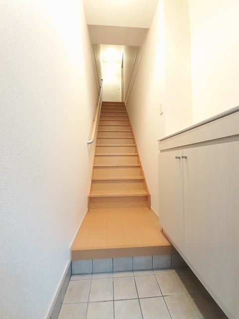 ライラ 玄関