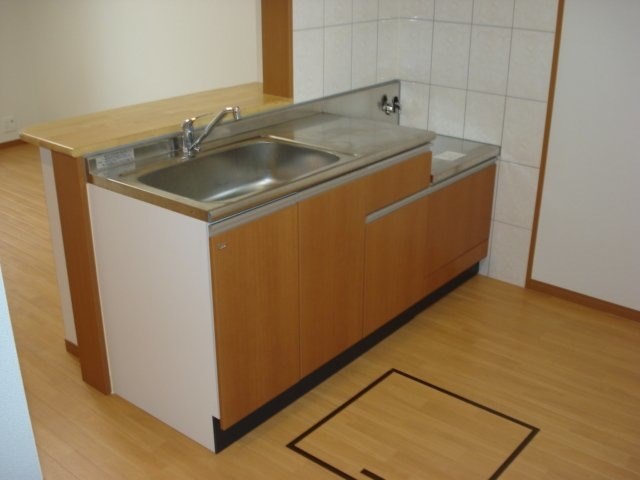 クレセントコート その他2
