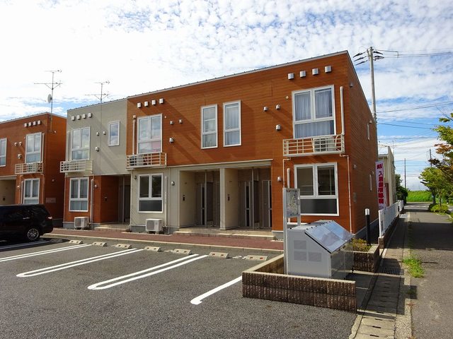 プルメリアⅠ 102号室 外観