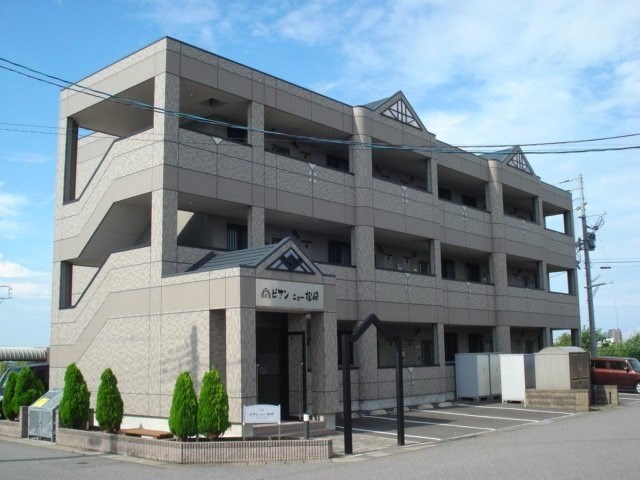ビアンニュー松崎 203号室 外観