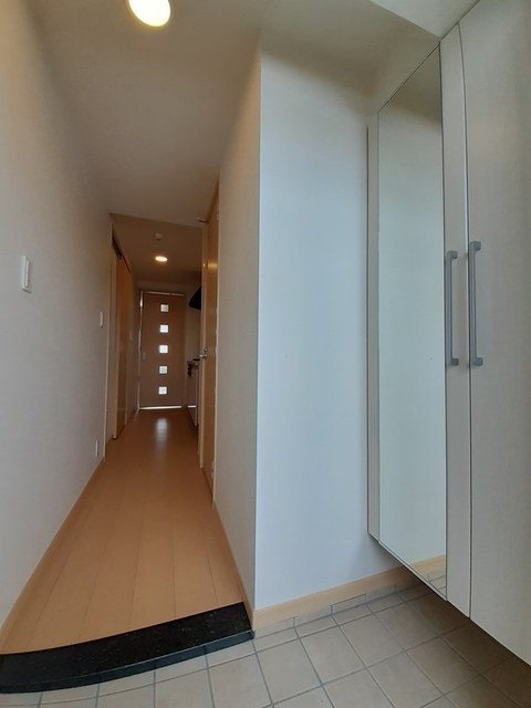 プラシード 玄関
