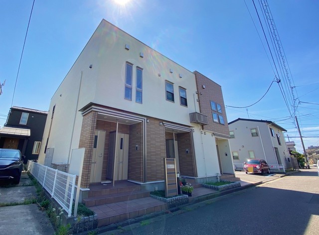 ソレイユベルⅥ 102号室 外観