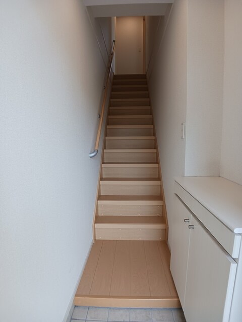 ライラック 玄関