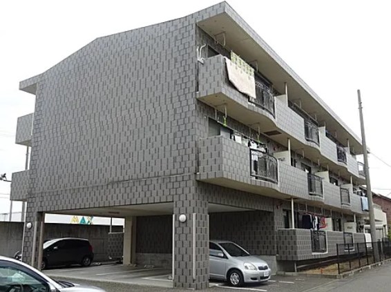 トロワ・リッチェ・ヒロ 101号室 外観