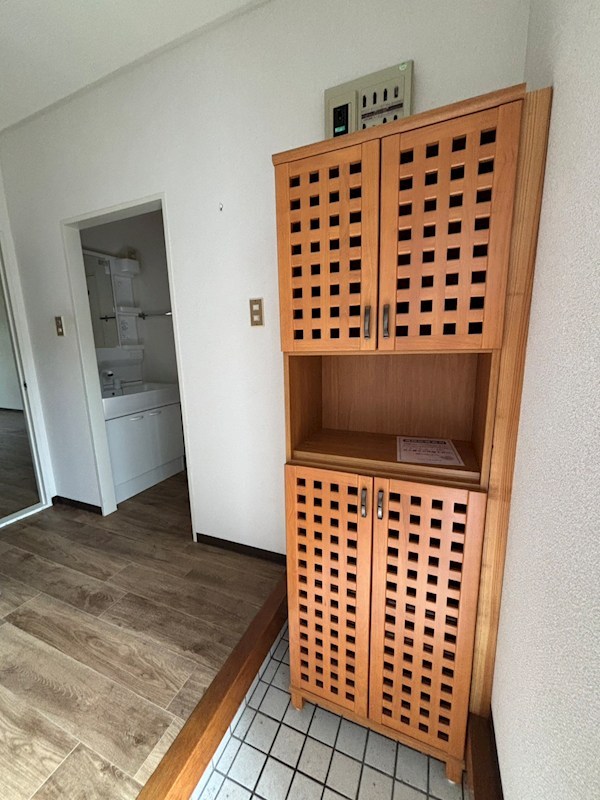 タウンハウスヨコタ 玄関