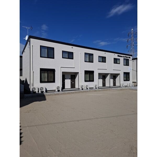 Maison　de　Rich　中山 101号室 外観