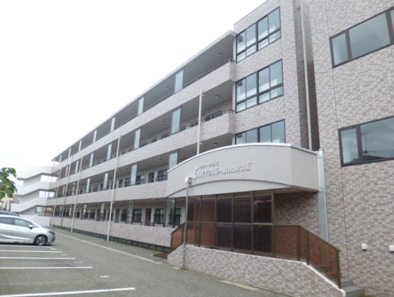 カレントさくらⅡ 301号室 外観