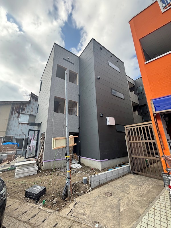 Ｒｉｖｅｒ　ｂａｎｋ 103号室 外観