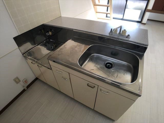 ﾒｿﾞﾝ･ｼｬﾄﾝ キッチン