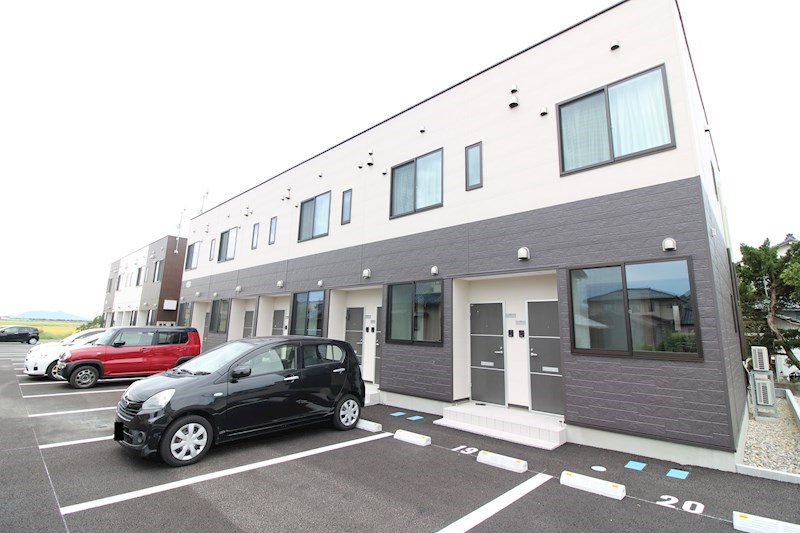 ヴィア　アヴァンティ2号棟 203号室 外観