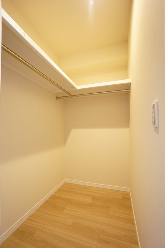 ロイヤルパークスER万代 その他13