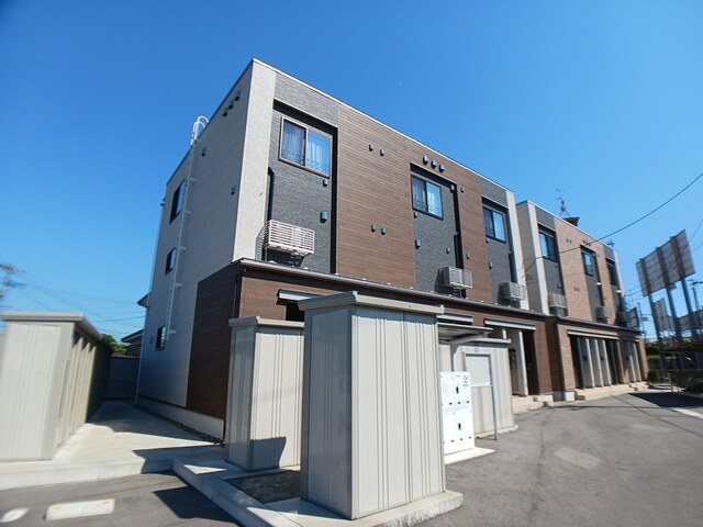 グランフォルム　Ａ 201号室 外観