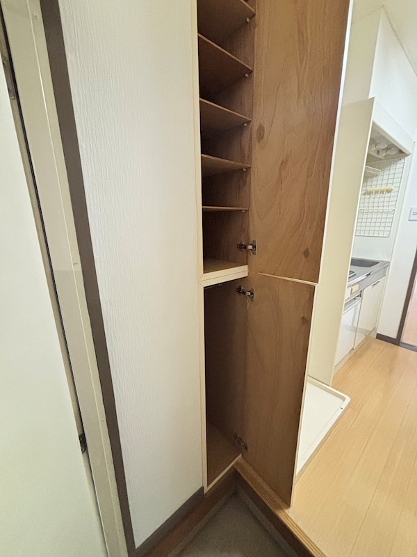 プラザ・ドゥ・ロード その他10