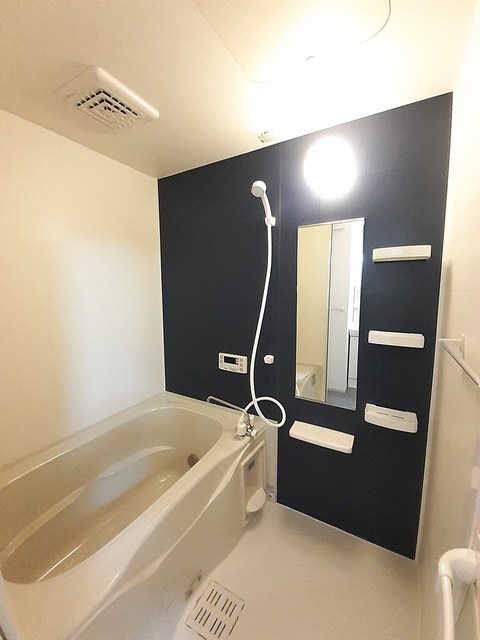 カレントレジデンス女池Ⅱ 風呂画像