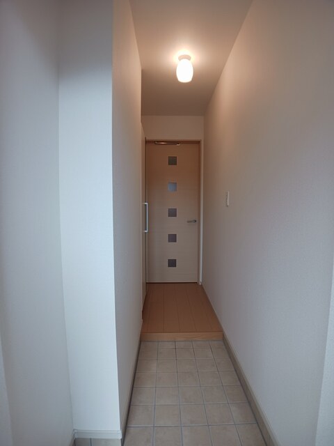 メゾンドエスポワールⅡ 玄関