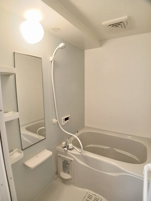 ラ・ルーチェビータ 風呂画像