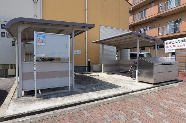 ラ・ルーチェビータ その他6