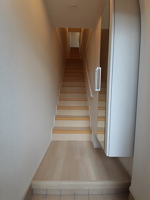 グランフォルム　Ａ 玄関