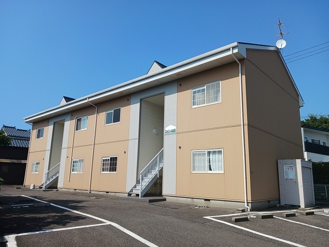 ファミール砂岡 204号室 外観