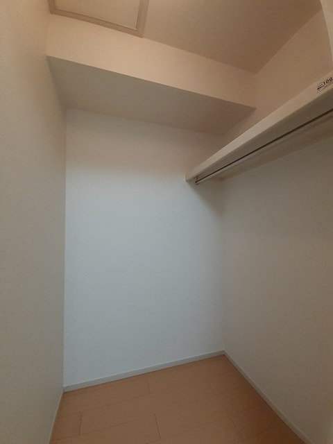 ロージィ・コート その他4