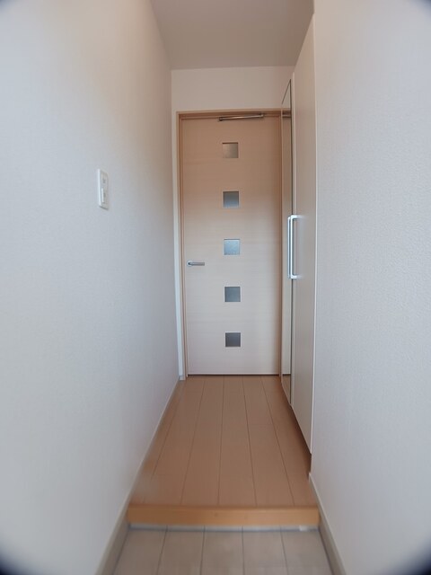 メゾンベルジュ 玄関