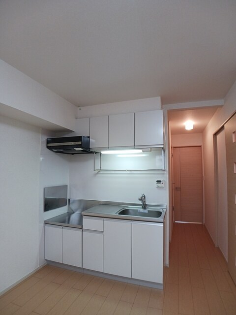 ホームツリーＣ キッチン