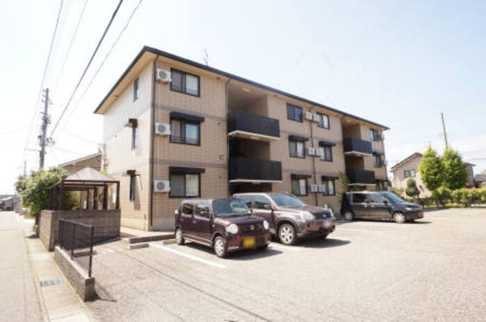 セブンワンテン　C 201号室 外観