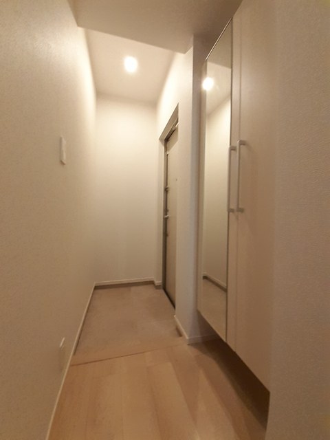 メゾン・ド・アベニール　Ⅲ 玄関