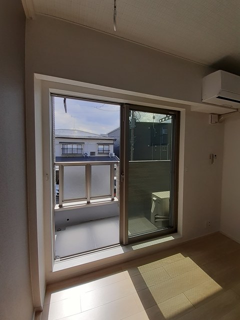 メゾン・ド・アベニール　Ⅲ ベランダ