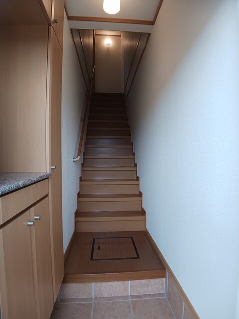 ジェルメ　ミニヨン 玄関