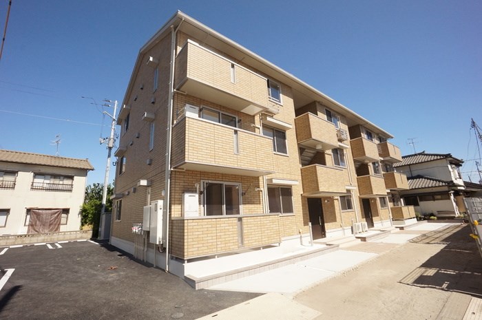 ゼフィールコパン 302号室 外観