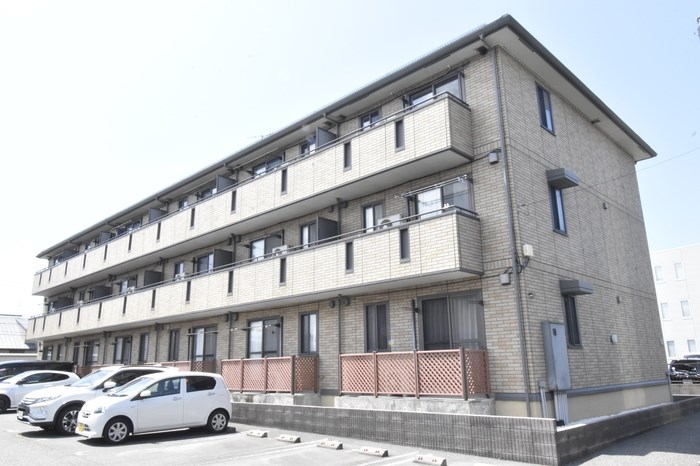 メイプルリーフ 105号室 外観