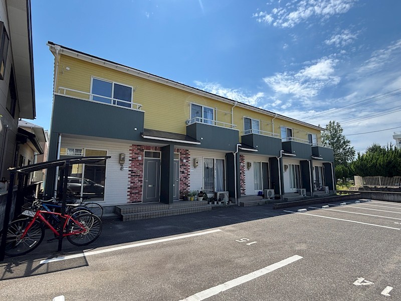 リバージュ青山東 B6号室 外観