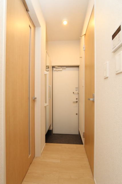 ジャスミン　Ａ 玄関