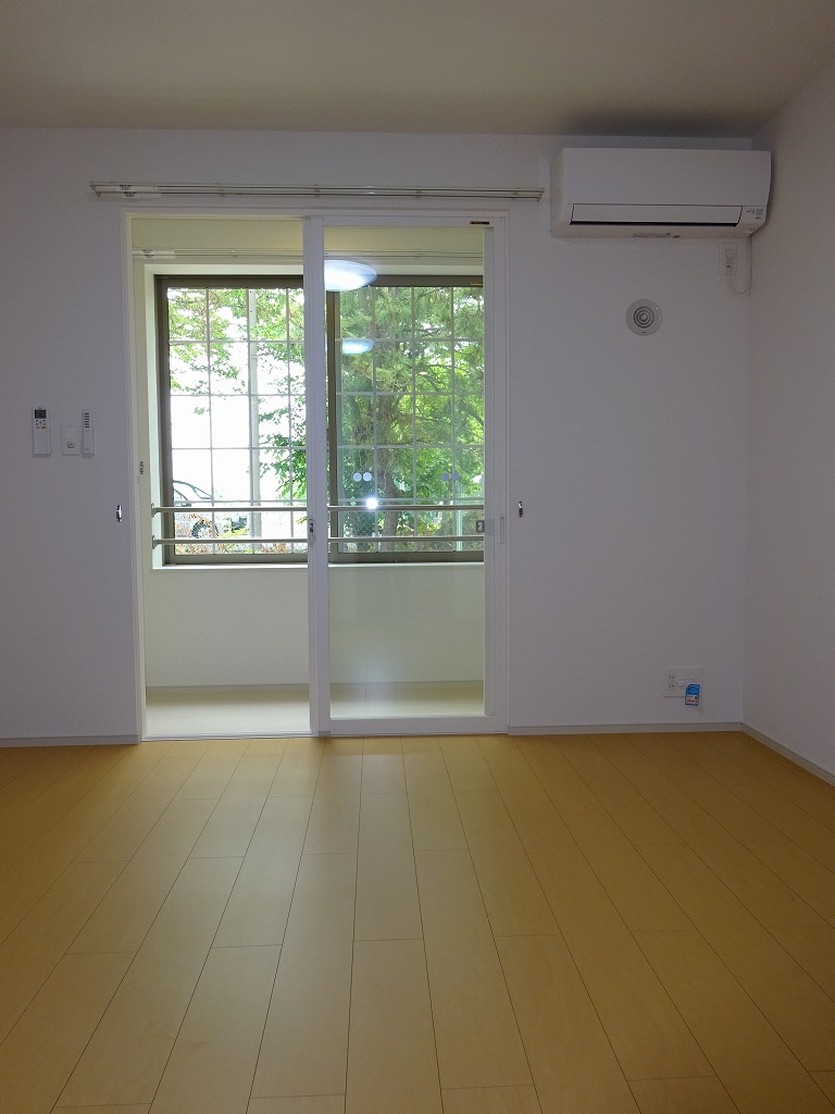 コンフォート北諏訪 リビング