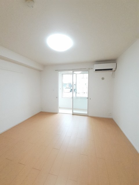 ブライト・ヴィラⅠ リビング