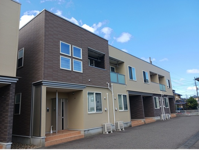 プルミエＢ 101号室 外観