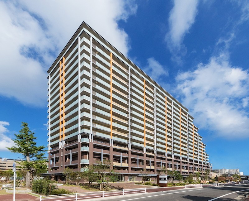 ロイヤルパークスER万代 818号室 外観