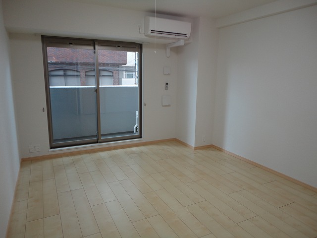 アメニティ万代 リビング